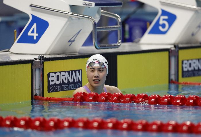 女子200米蝶泳：中國選手張雨霏打破賽會紀(jì)錄獲得金牌